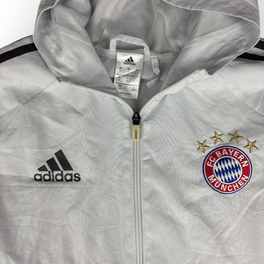 Adidas FC Bayern München Windbreaker mit Kapuze (L)